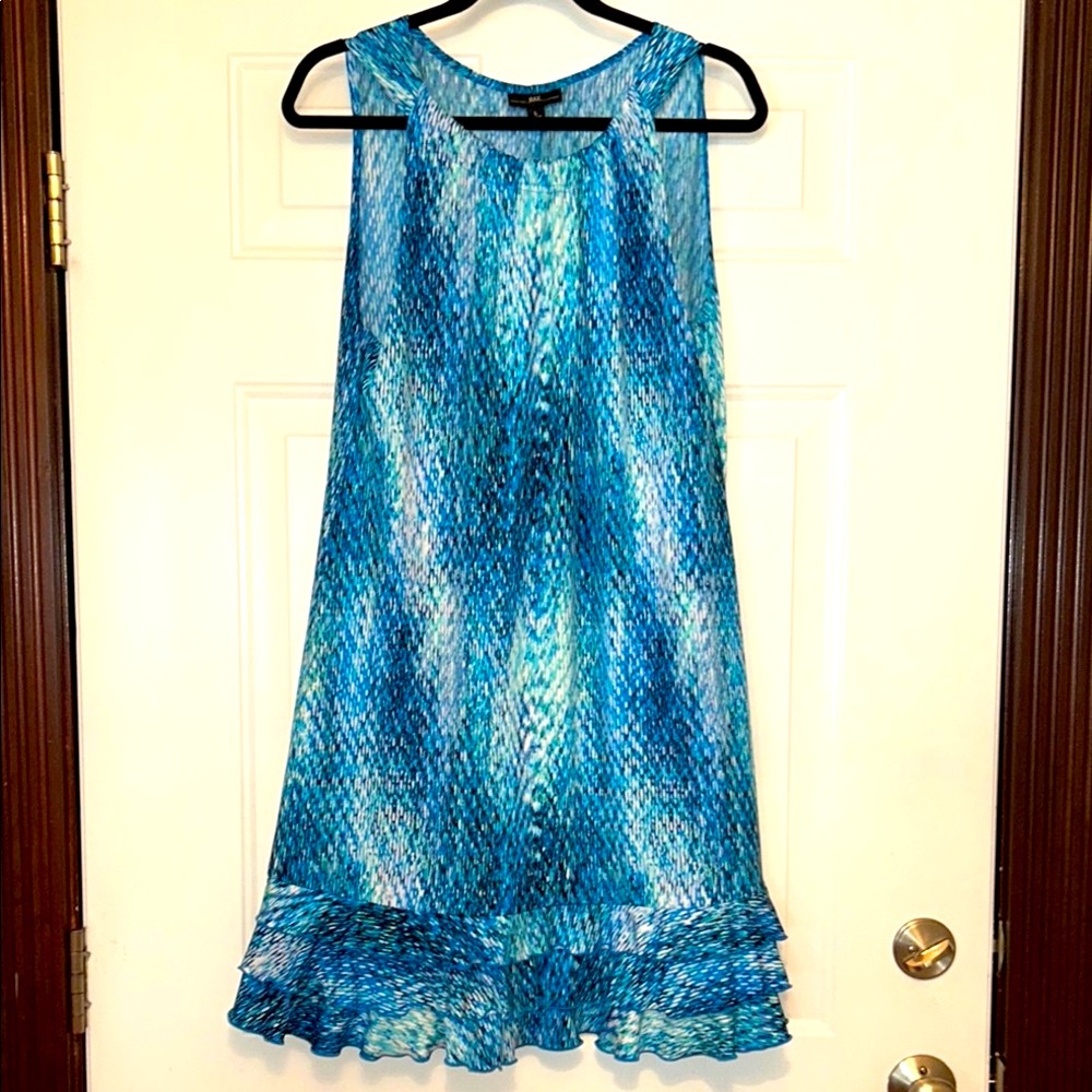 R&K Sleeveless Ruffle Dress L Blue Like New Watercolor Pullover Casual Feminine